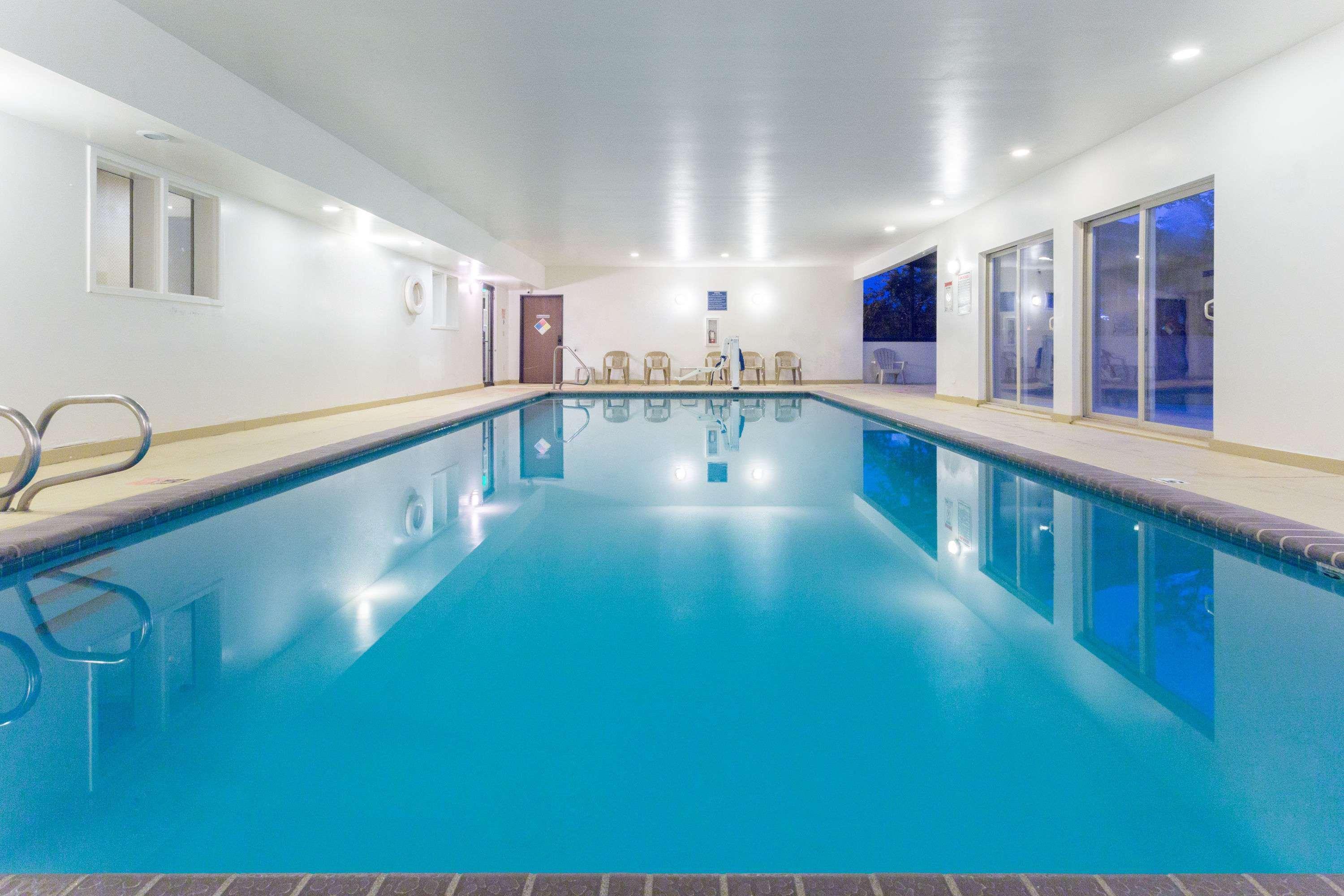 Days Inn By Wyndham Colorado Springs Airport Extérieur photo